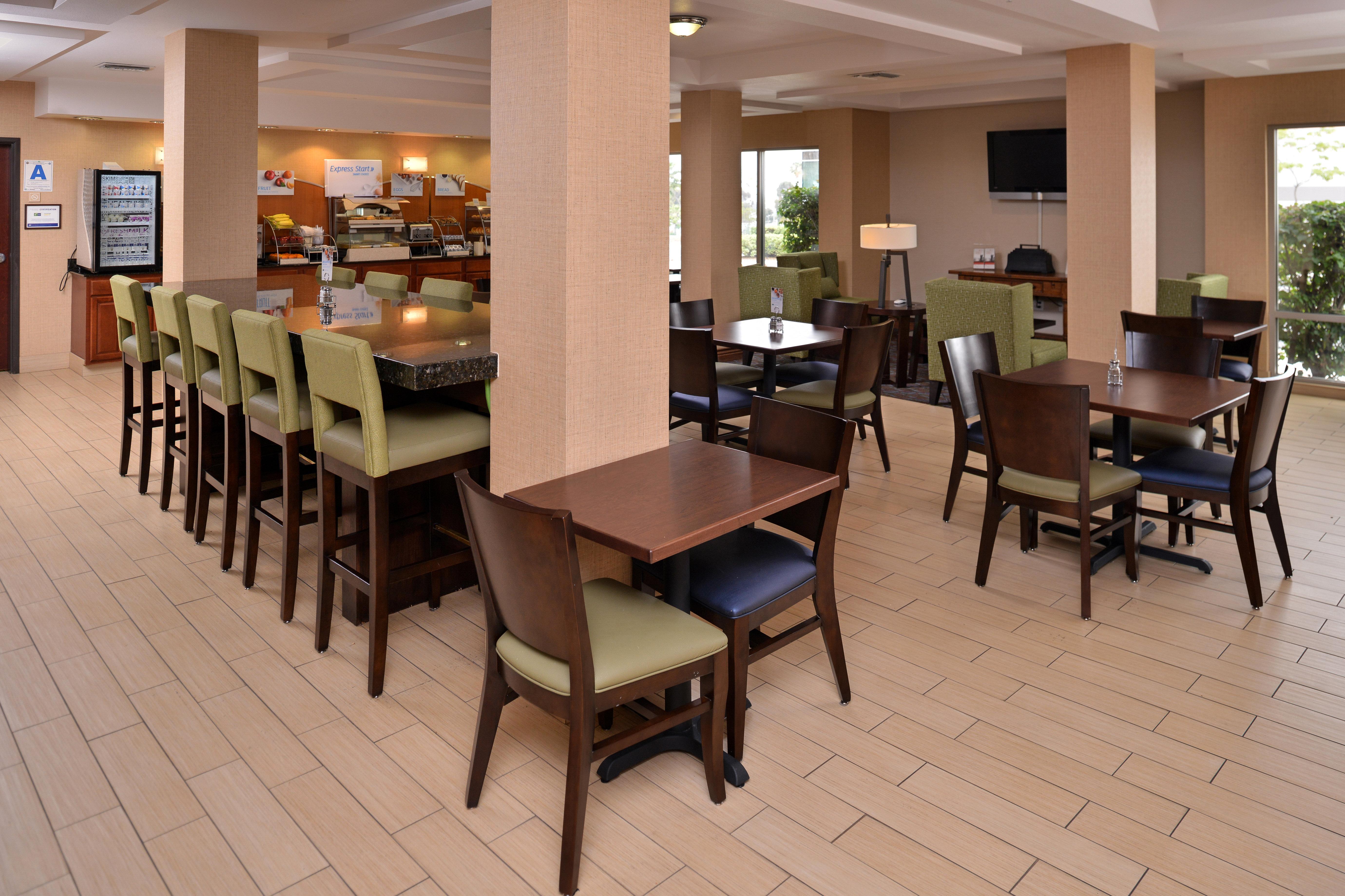 Holiday Inn Express San Diego - Otay Mesa, An Ihg Hotel Ngoại thất bức ảnh