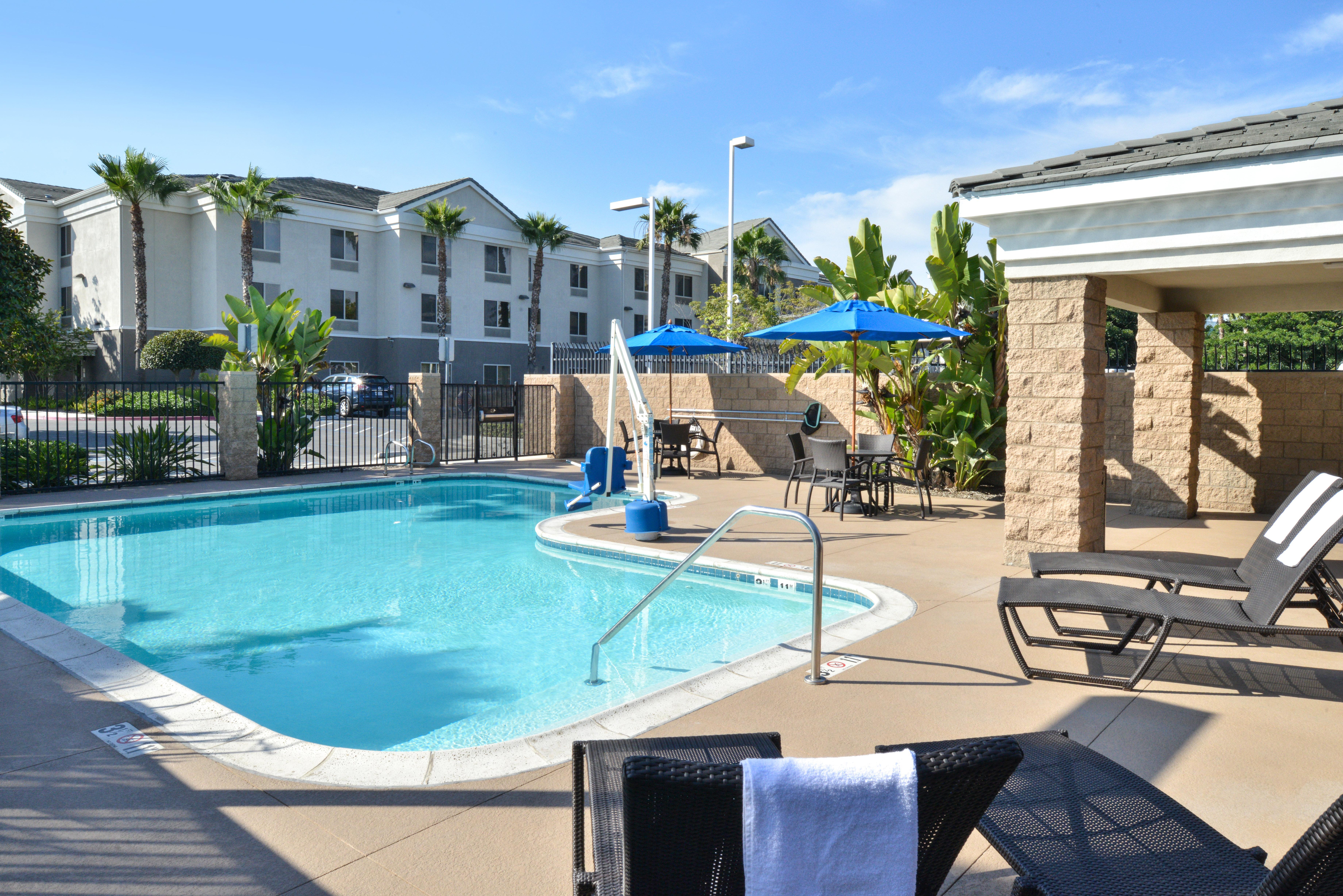 Holiday Inn Express San Diego - Otay Mesa, An Ihg Hotel Ngoại thất bức ảnh