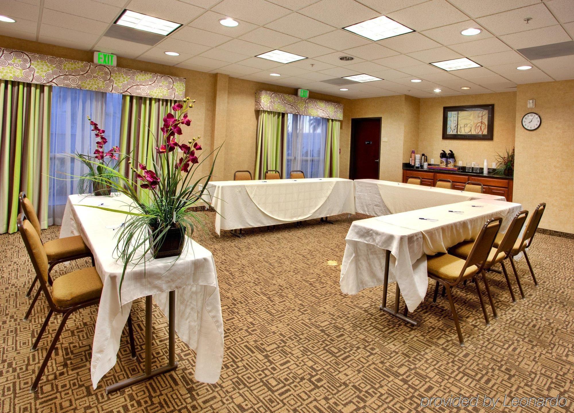 Holiday Inn Express San Diego - Otay Mesa, An Ihg Hotel Ngoại thất bức ảnh