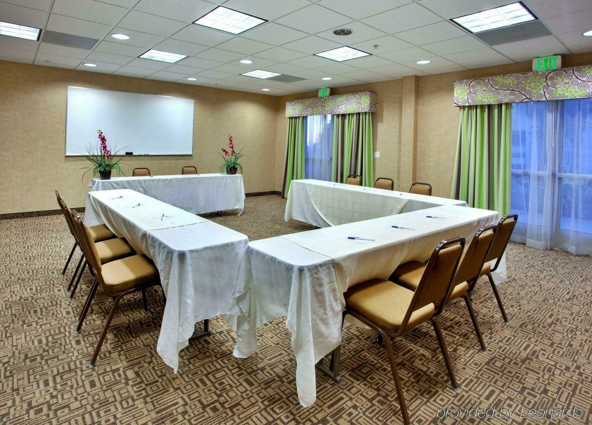 Holiday Inn Express San Diego - Otay Mesa, An Ihg Hotel Tiện nghi bức ảnh